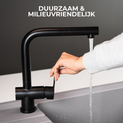 Black kitchen tap Mizzo Avori. Pull out spray